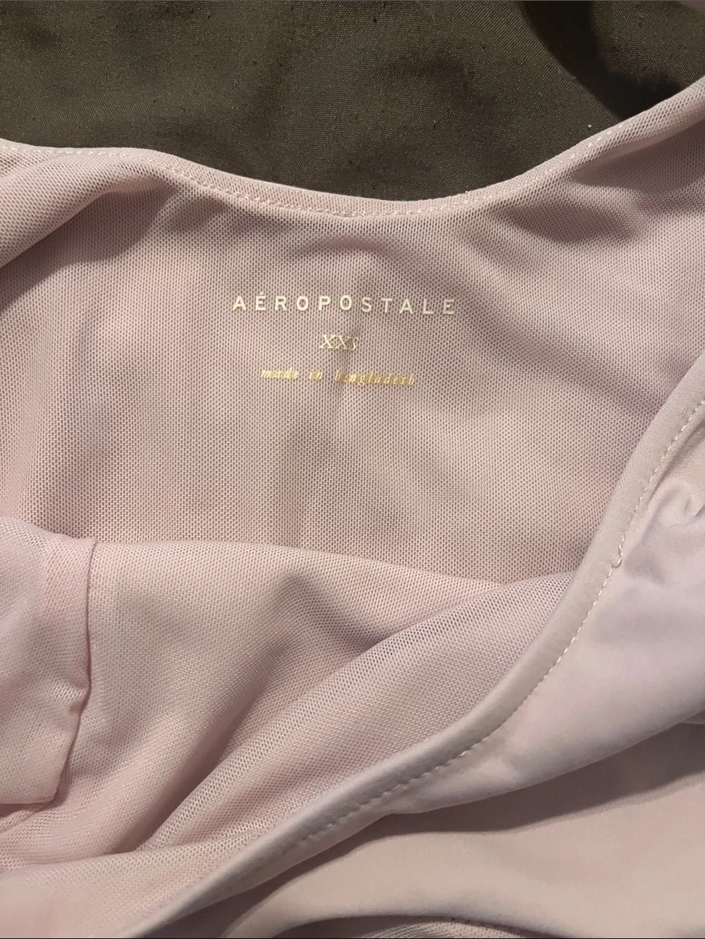 Aeropostale soft light